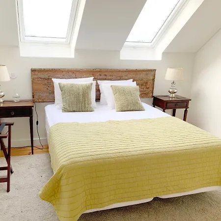 Eighteen21 - Secluded Charm In Quinta Velha Sintra