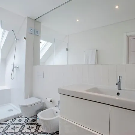 Eighteen21 - Secluded Charm In Quinta Velha Sintra