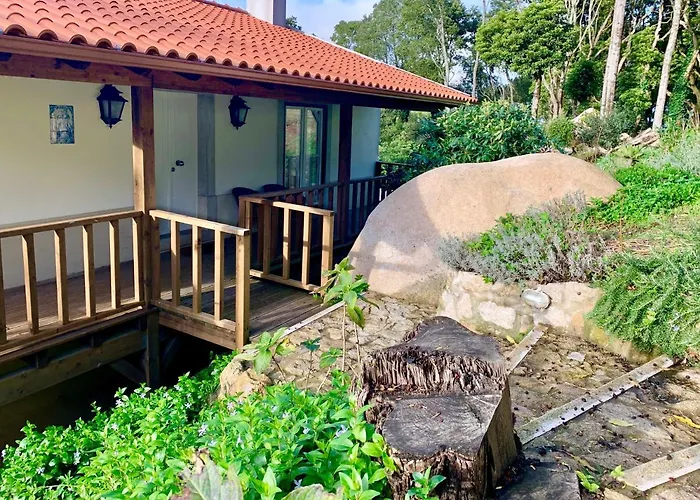 Eighteen21 - Secluded Charm In Quinta Velha Apartament